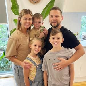 Meet your Posher, Elise